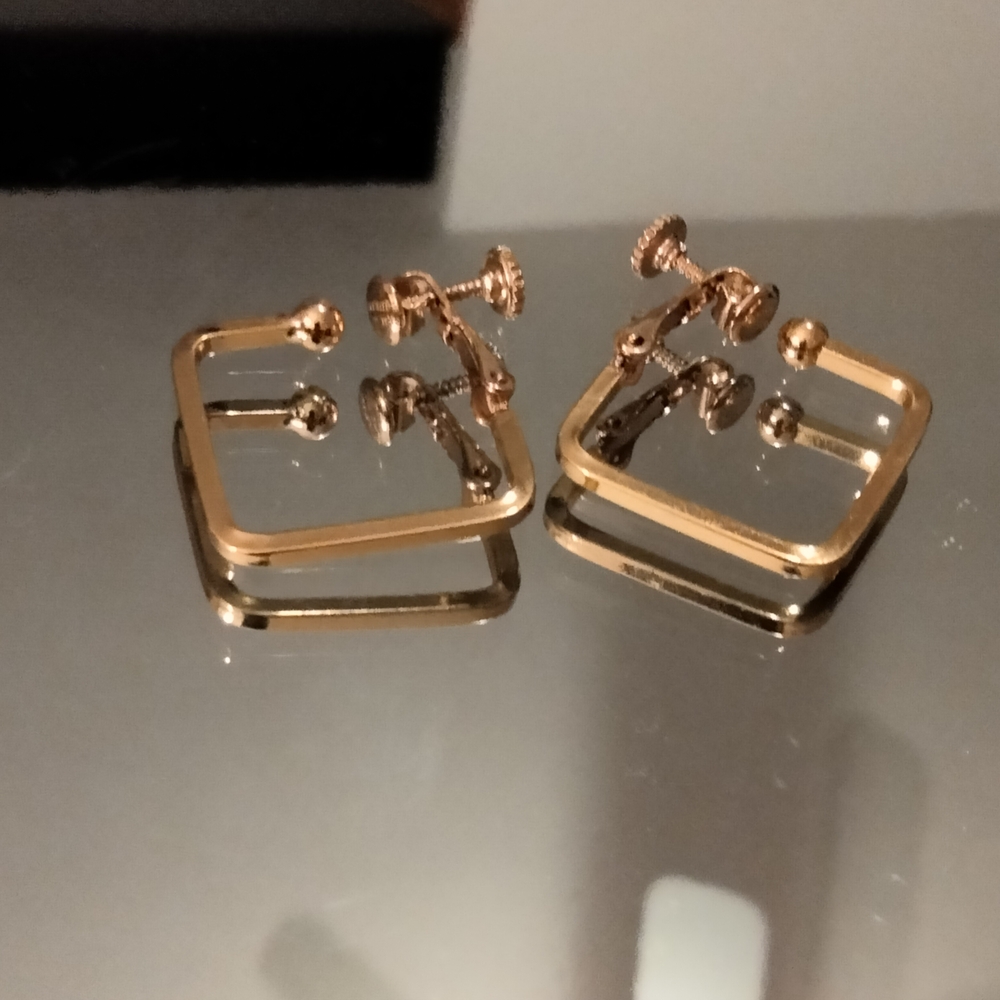 Old Money Earrings Gold Hoop Screw On Geometric Minimalist Luxury Jewelry - Picture 11 of 16